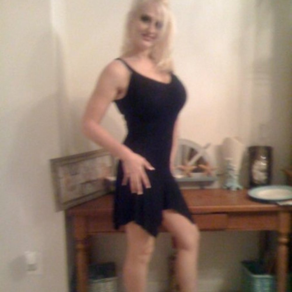 Meet your Posher, Gloria from Sunny Florida